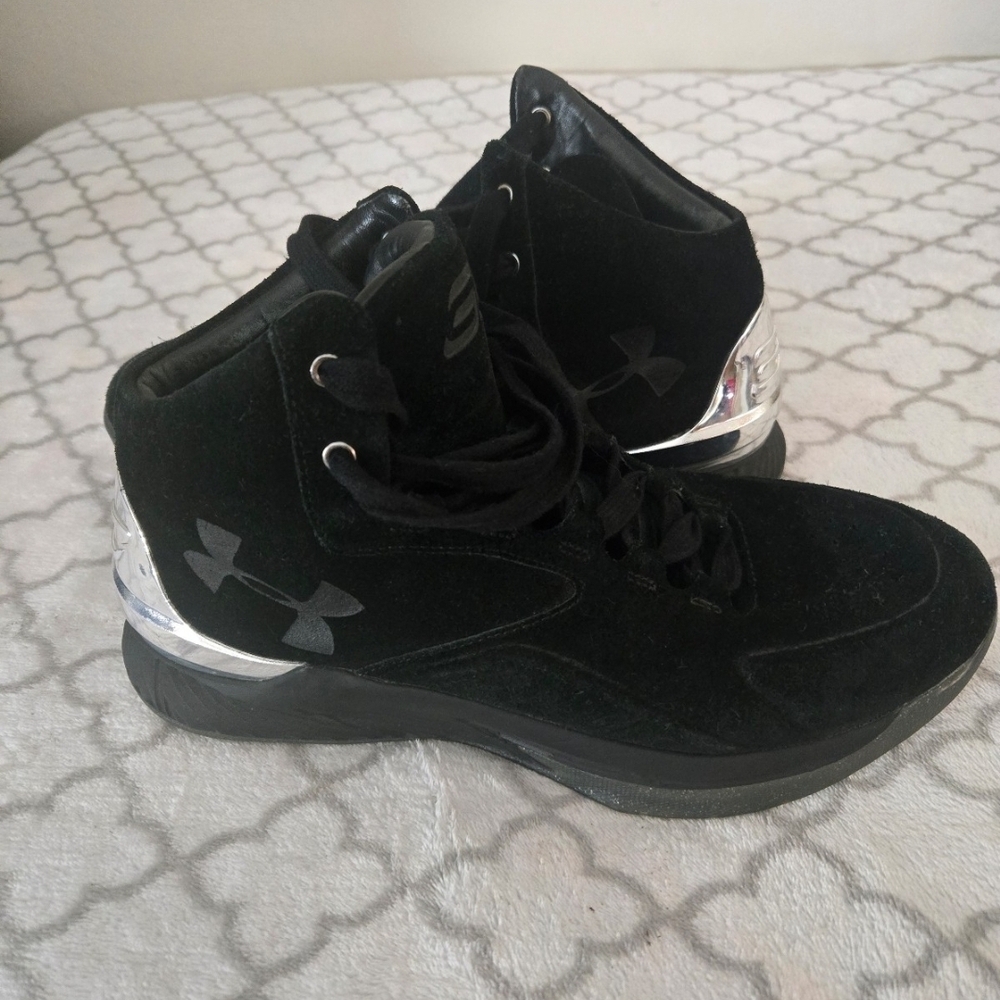 Curry 1 Under Armor shoes Size 11 New without box